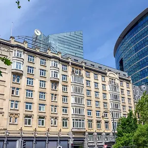 Doubletree By Hilton Brussels Брюссель
